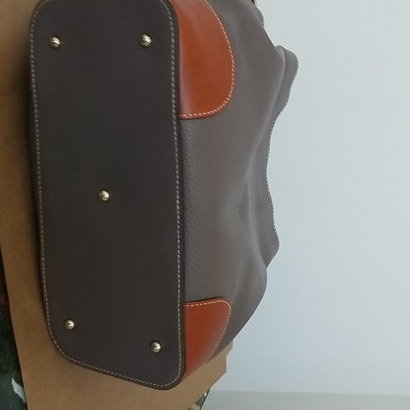 Dooney and Bourke Leather Tote - Picture 3 of 6
